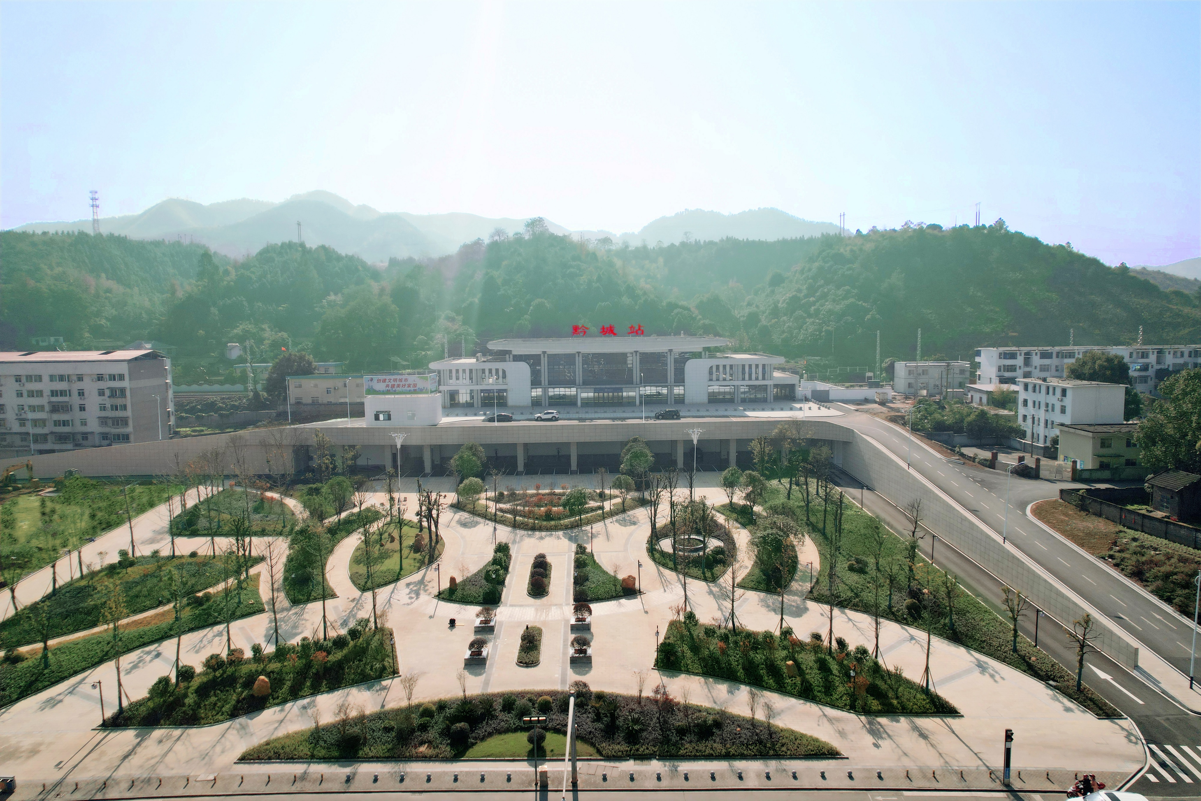 洪江市站前廣場(chǎng)